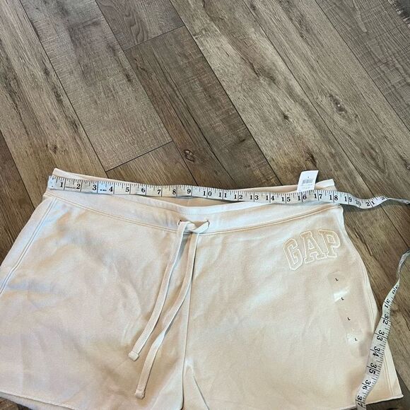 Gap women’s shorts size L - Picture 5 of 10